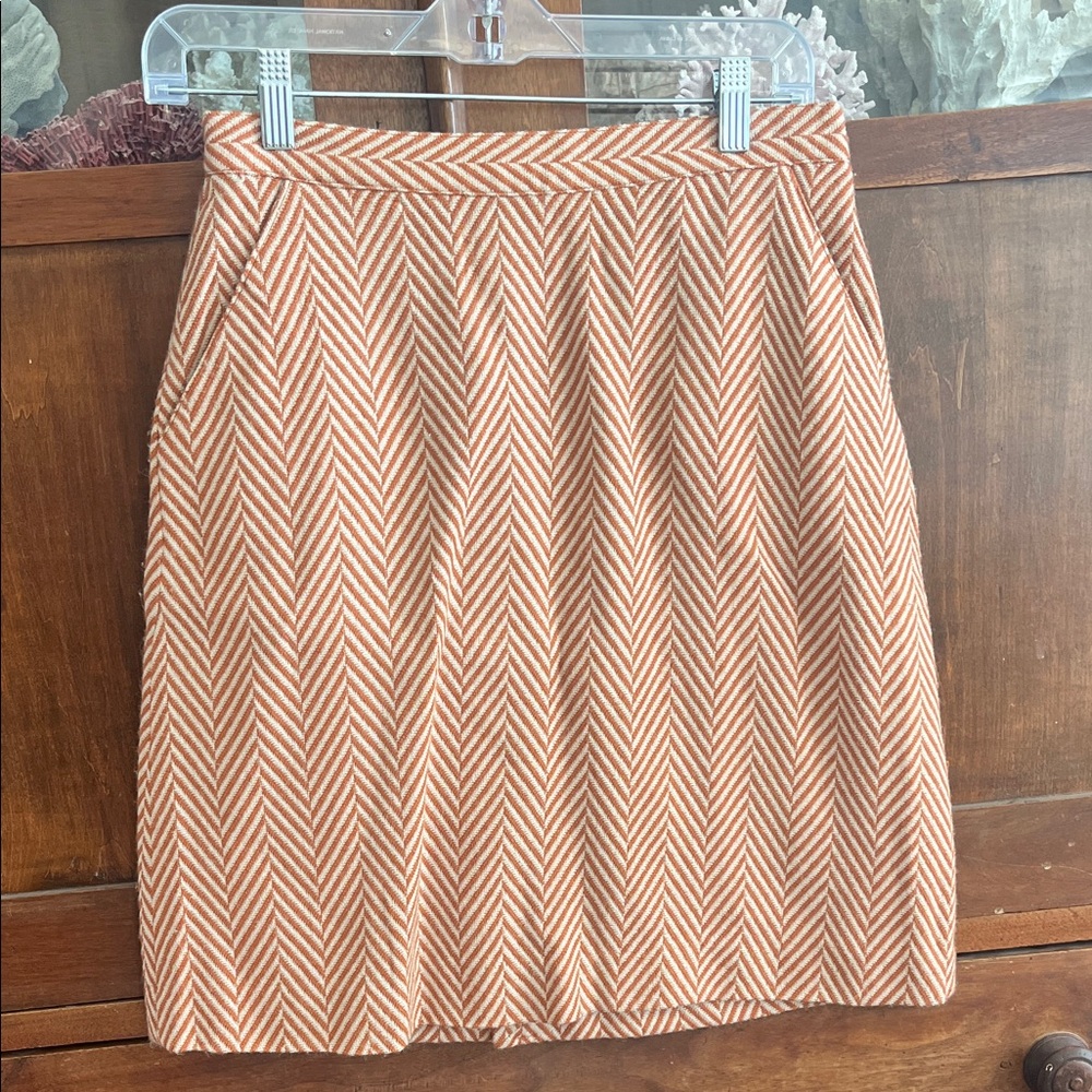 Tucker Chevron Pencil Skirt in Rust & Cream